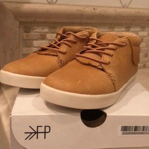 Freshly Picked leather shoes beehive state size 11